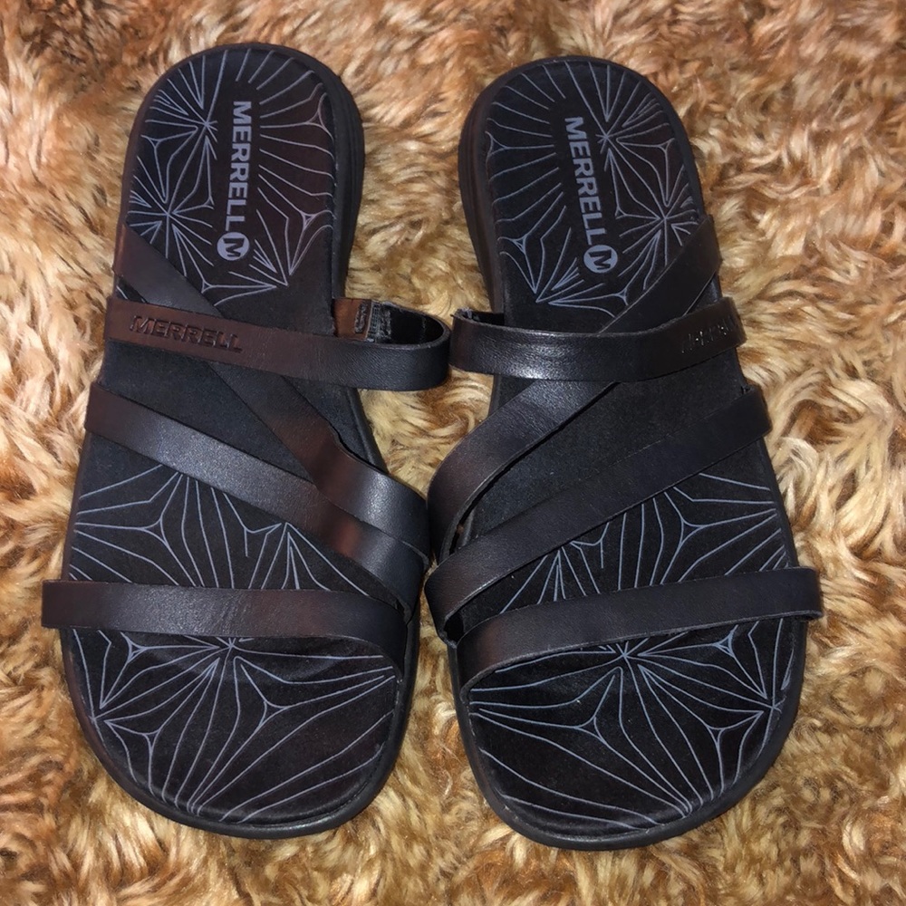 Merrell sandals women SZ 6 Blk   NWOT